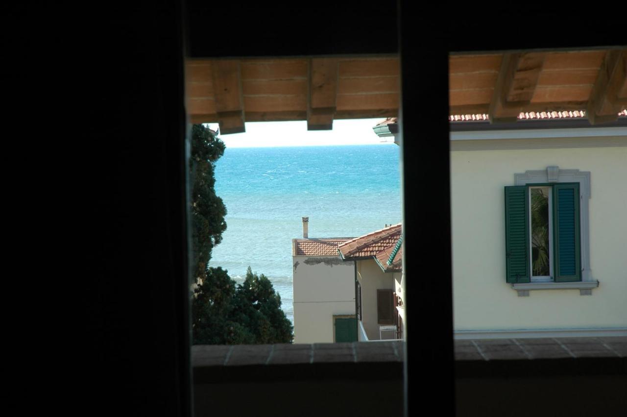 Апартаменты Casa Aurea Tre Posti Letto A 30 Metri Dal Mare Сан-Винченцо Экстерьер фото